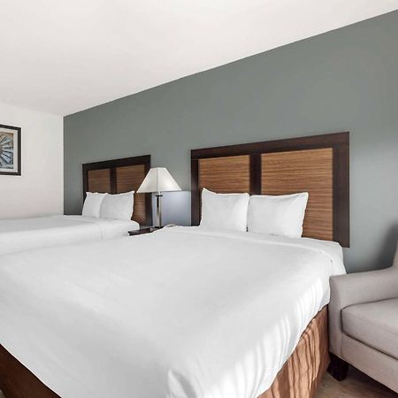 Quality Inn Gainesville Buitenkant foto