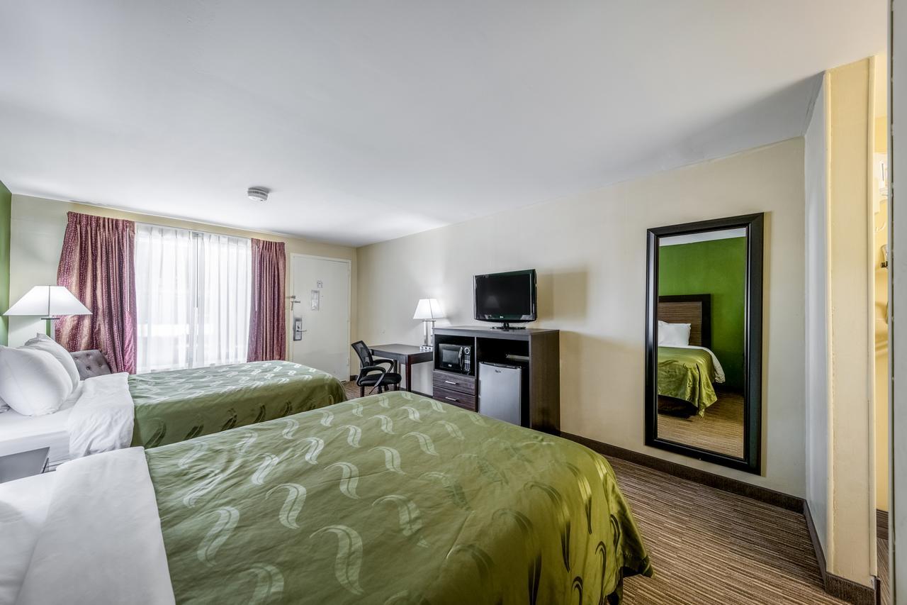 Quality Inn Gainesville Buitenkant foto